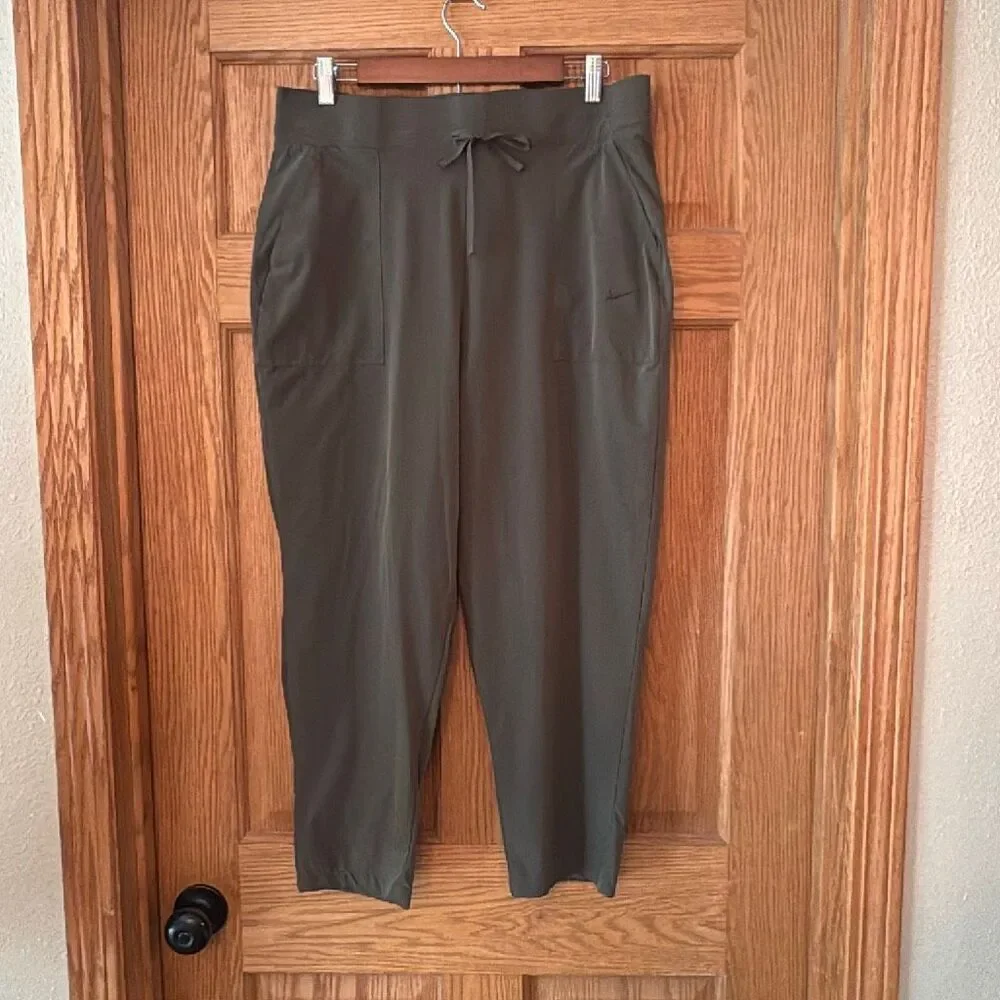 NIKE Bliss Luxe Training Pants 7/8 Army Green Dri-Fit Drawstring XL